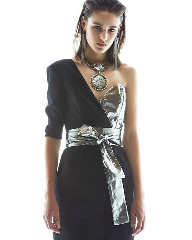 fitzroyrentals's tweet photo. To the badass babes of @batlground league, weβre so psyched to be helping so many of you find the perfect look for your #axeprom ! Come in and see us anytime, tons of killer dresses / jumpsuits still available and we want another π₯ group pic this yeaβ¦ https://t.co/nCxpMfFoGd https://t.co/z07yjB6RVs