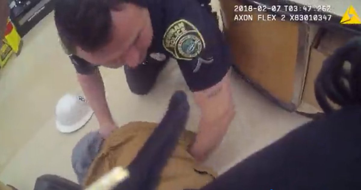 MattWSB's tweet photo. Newnan Police officers were forced to take a man down to the ground during an arrest at a Kroger. Police say the man had just grabbed and spanked a stranger's 2 year old son. See video in a live report for Channel 2 starting at 4pm. https://t.co/9jcJu6jpPV