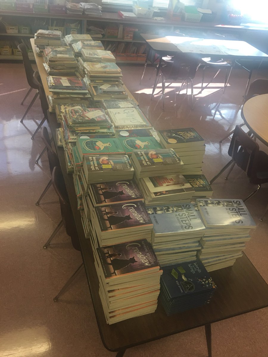 Marlboro Elementary gets a book boost! Excited to get these new titles into the hands of our eager readers! <a href="/MitchellShatz/">Mitchell Shatz</a> <a href="/MarlboroES/">Marlboro Elementary School</a>