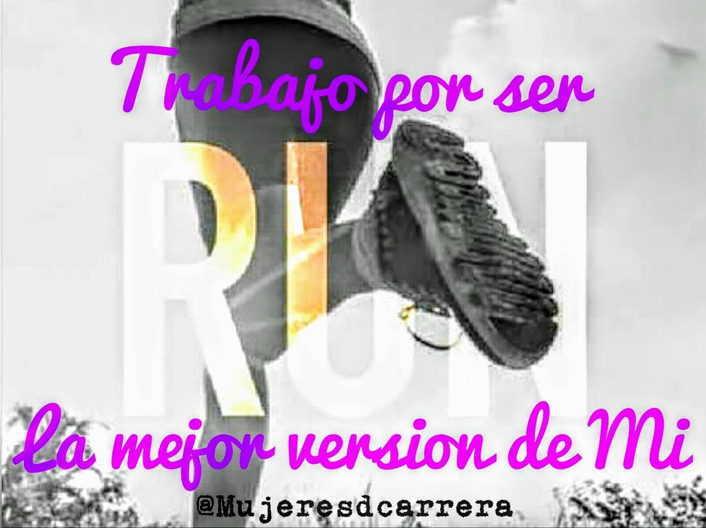 #Trabajo  por ser la #Mejorversiondemi! #runner #running #Run #CorrerMehaEnsenado #Notedetengas 💪 👩 👟 👟