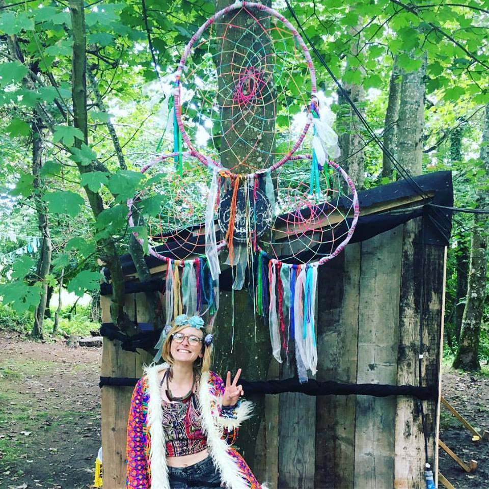 The final chapter of the summer… The brilliant thing about Bestival! feelfreecompany.wordpress.com/2018/02/08/the…