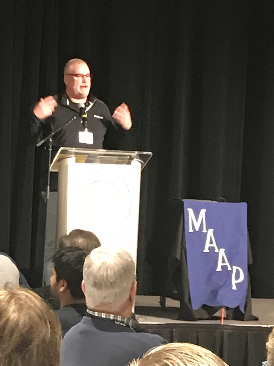 ChrisseMcKinnon's tweet photo. Congrats to Rochester's ALC principal, Gordy Ziebart, recipient of the Minnesota Association Alternative Program Presidential Award. His advice: rip up your student handbook and treat students as individuals #maap2018 https://t.co/uCQdfWb8Td