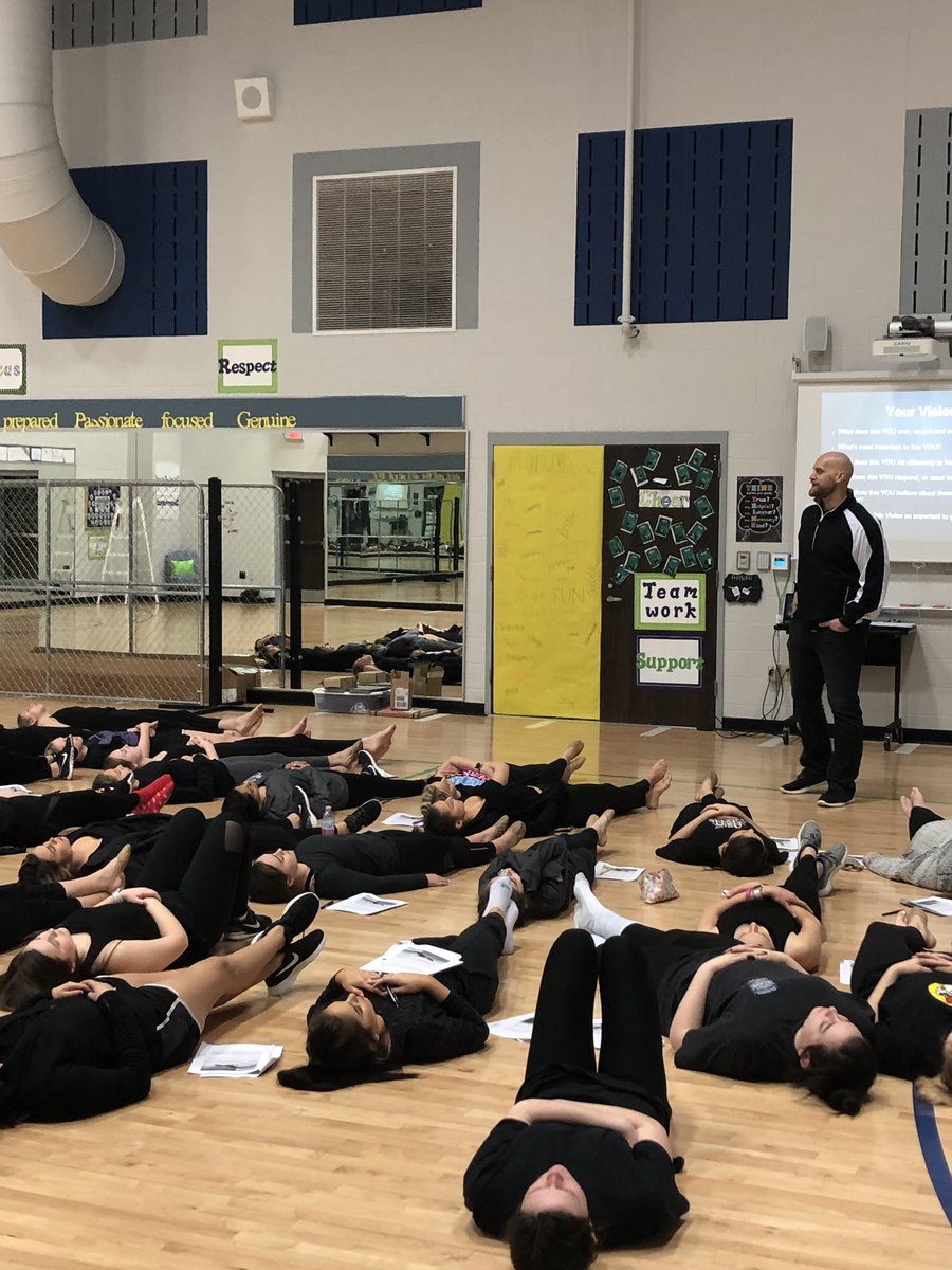 bigjasonbotts's tweet photo. Honored to share my passion and help @EatonDance with their performance mindset this am!  Set your Aim High Ladies—and Swing Hard!! https://t.co/2FFAQvGtDe
