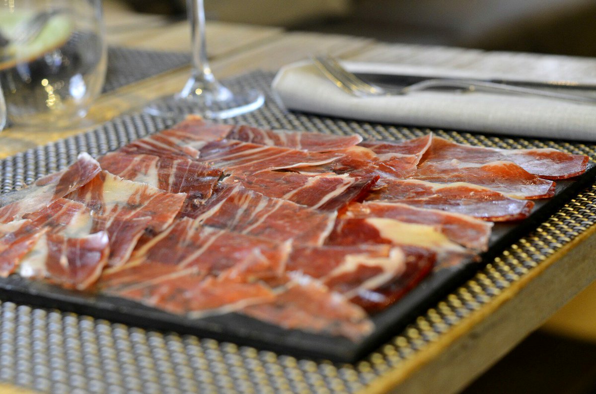 sextomadrid's tweet photo. Es imposible decir que no a a este plato 
#SextoMadrid #restaurantesmadrid #foodiesmadrid https://t.co/Q0DgKI2EfX