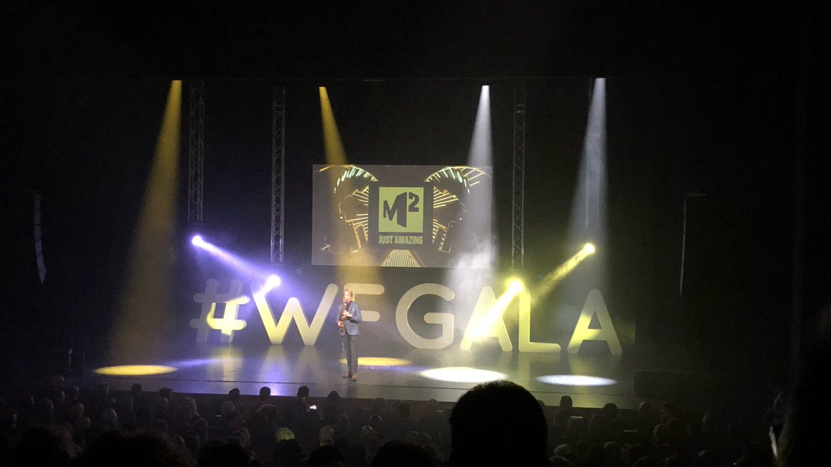 tijsevers's tweet photo. Als trotse (print)partner is @M2Printing aanwezig bij het @Ondernemersgala! Het diner bij @HotelHoorn was top, evenals de opening in @hetpark 👌🏻 https://t.co/D7aJyLJZnV