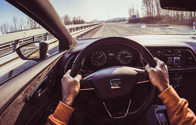 AlokPaleri's tweet photo. When you teach your #Cupra to fly. #OutlawCupra #keepit300 #vmax #pocketrocket #ppperformance #fahrbachmotorsport #wagnertuning #milltek #eventuri #kwsuspensions #mattwerk #superpluswheels #michelin #perunturbo https://t.co/T0NtnYXMBQ https://t.co/AYeZHvHYVS