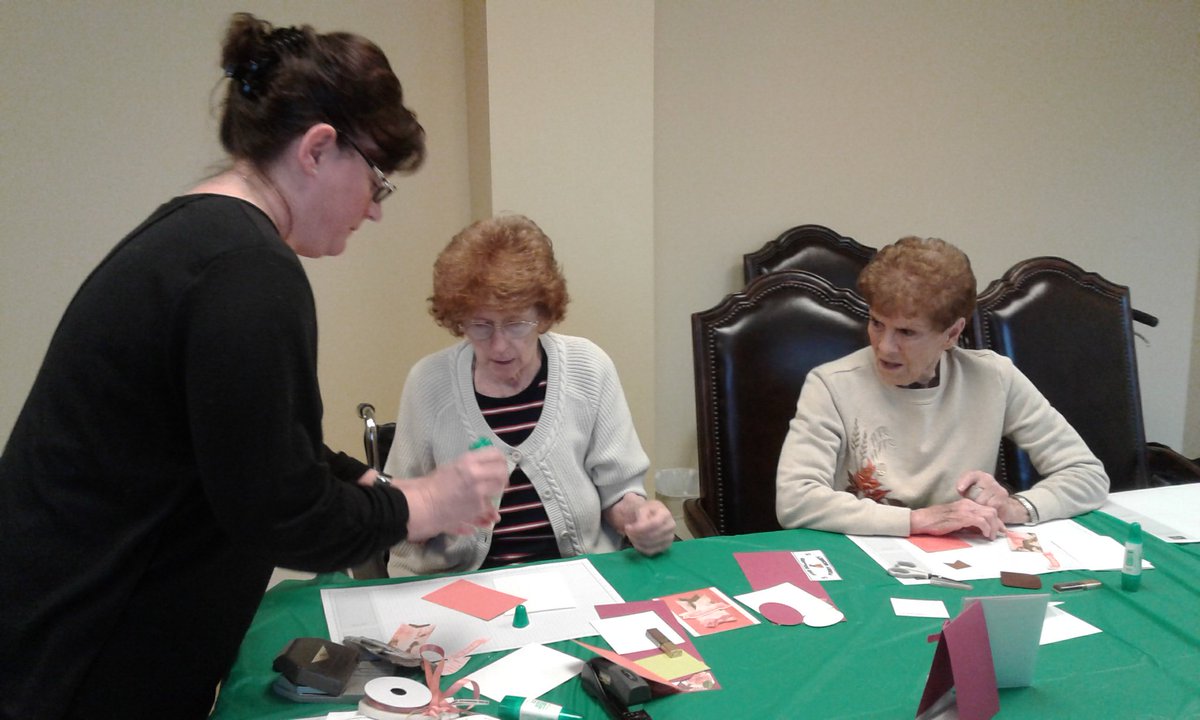 VHSilvercrest's tweet photo. Thank you Laura for helping our residents make calendars! What a fun activity!! #Artisans #CraftyCreations #StampingUp https://t.co/G4y6MBtLHq