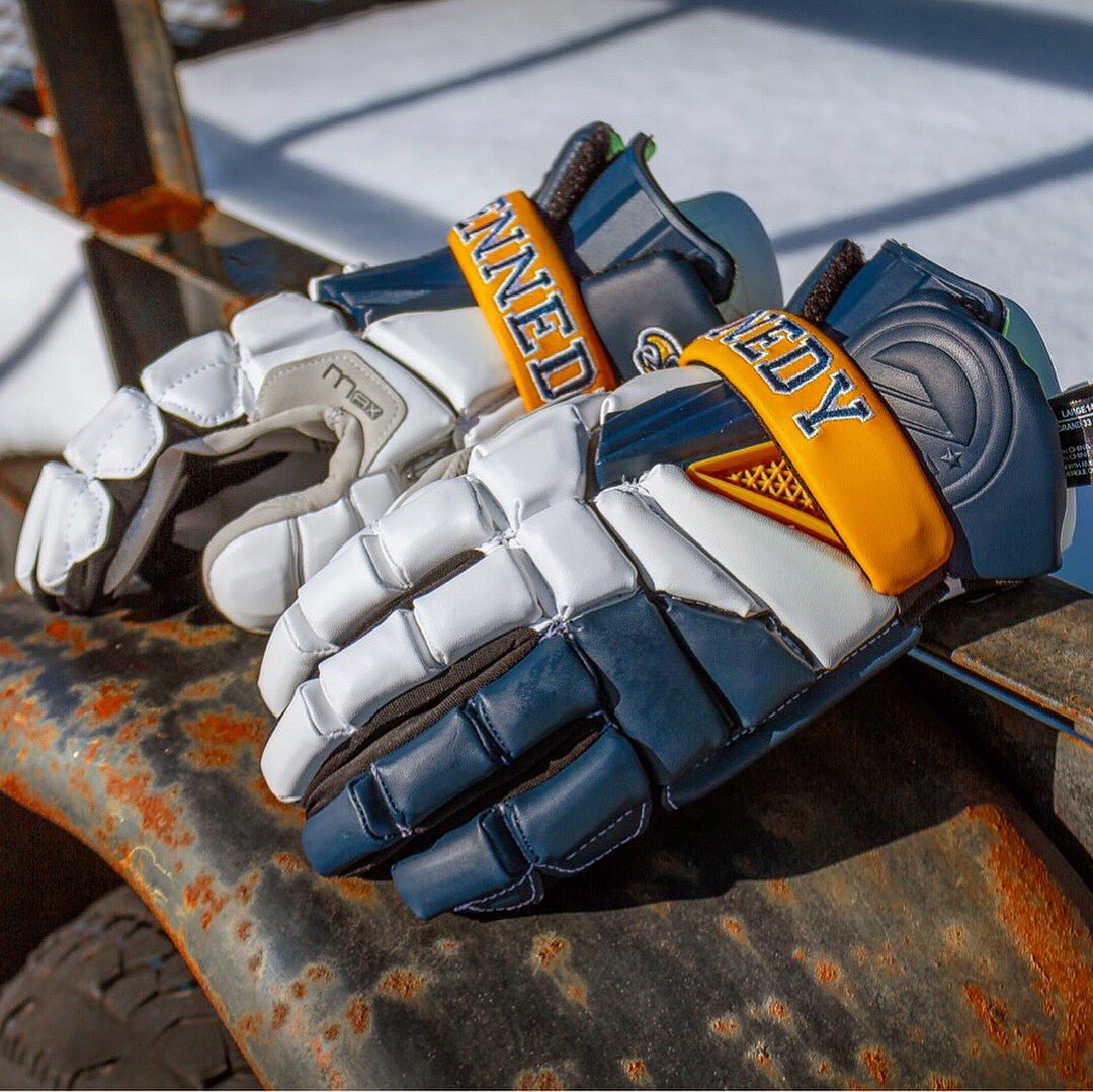 lavinlacrosse's tweet photo. The @JfkEaglesLax will be rocking these custom @maveriklacrosse Max gloves this season! Good luck to the eagles! #LavinLab https://t.co/Aysv50YcuQ
