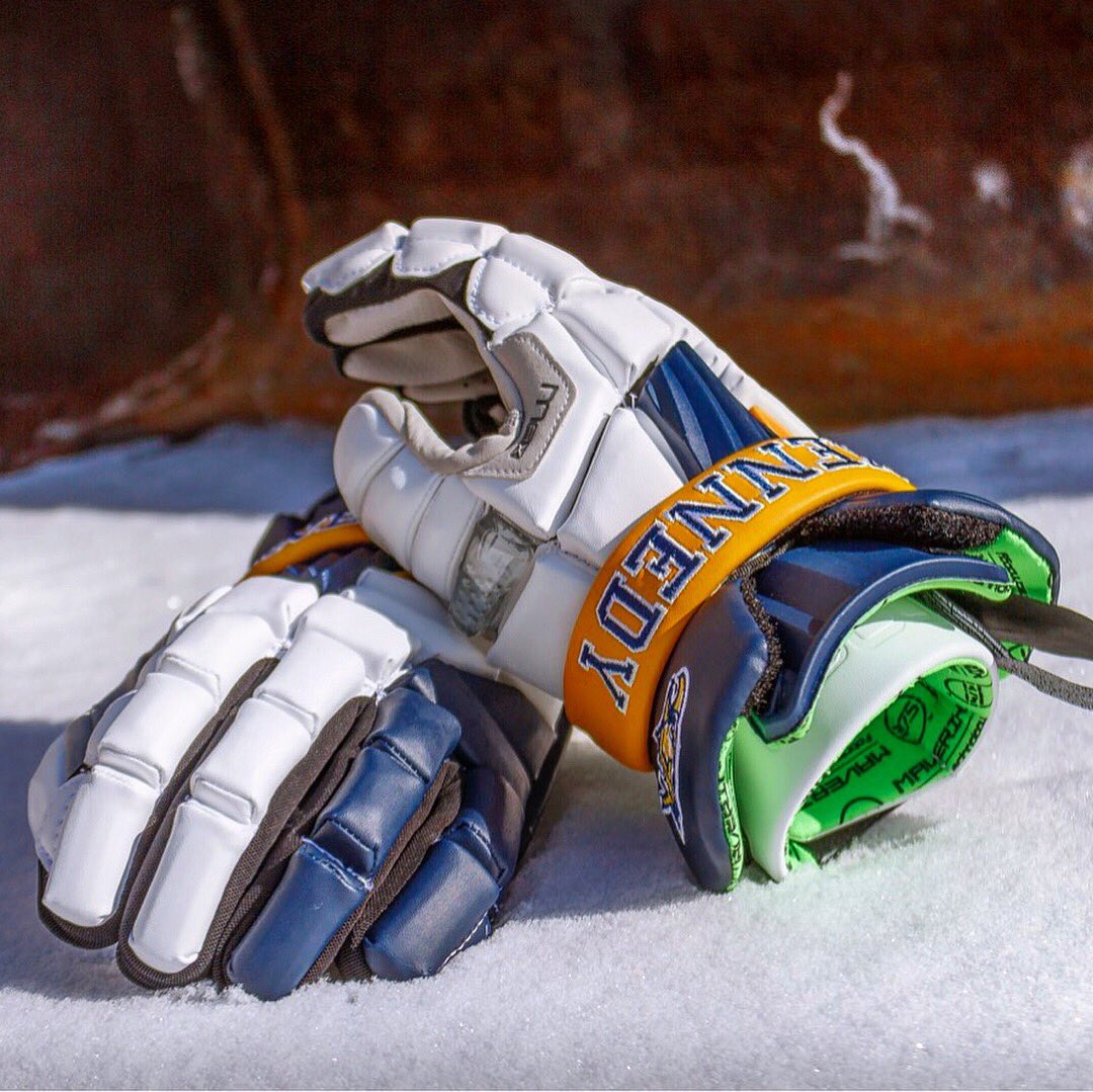 lavinlacrosse's tweet photo. The @JfkEaglesLax will be rocking these custom @maveriklacrosse Max gloves this season! Good luck to the eagles! #LavinLab https://t.co/Aysv50YcuQ
