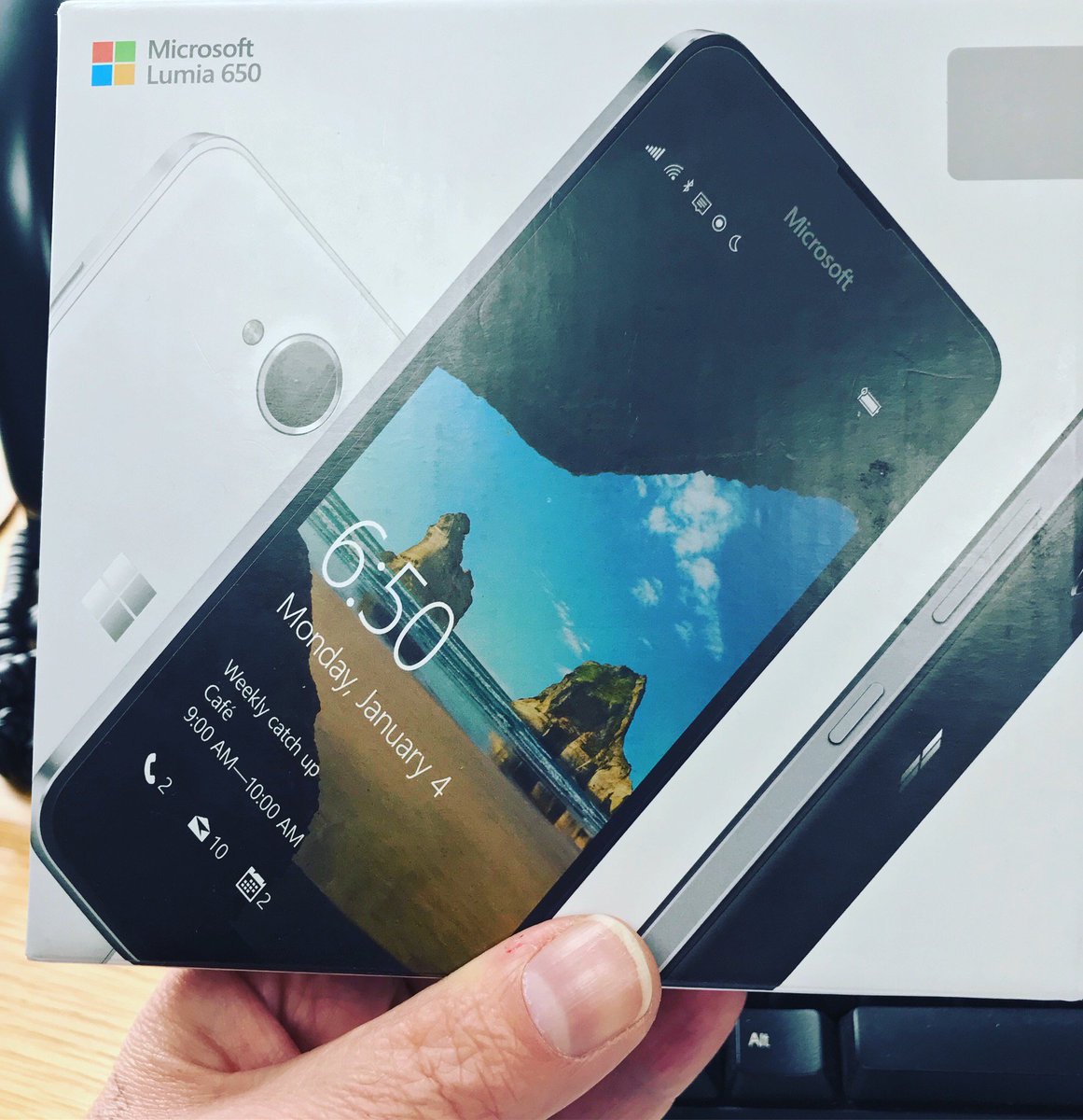 StaffsUniPolice's tweet photo. New Uni phone thanks to @staffsuni @staffshalls, making myself more #accessible #contactable for #students and #staff. My number will be available soon on the #StaffsUni directory/web page and @Staffsunion web page under #Copshop 🤗 https://t.co/Q4LYwIoIDt