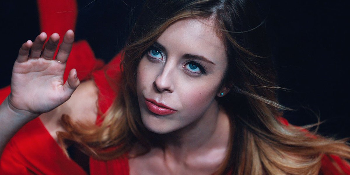 Ashley Wagner didn’t make the Olympic team, but did make this breathtaking Toyota ad: adweek.it/2nMAeBY