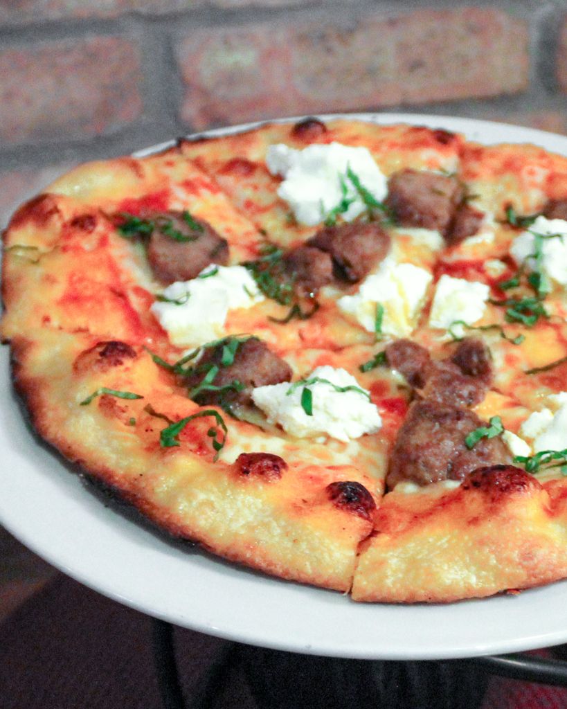 Chicago Pizza Party tweet media