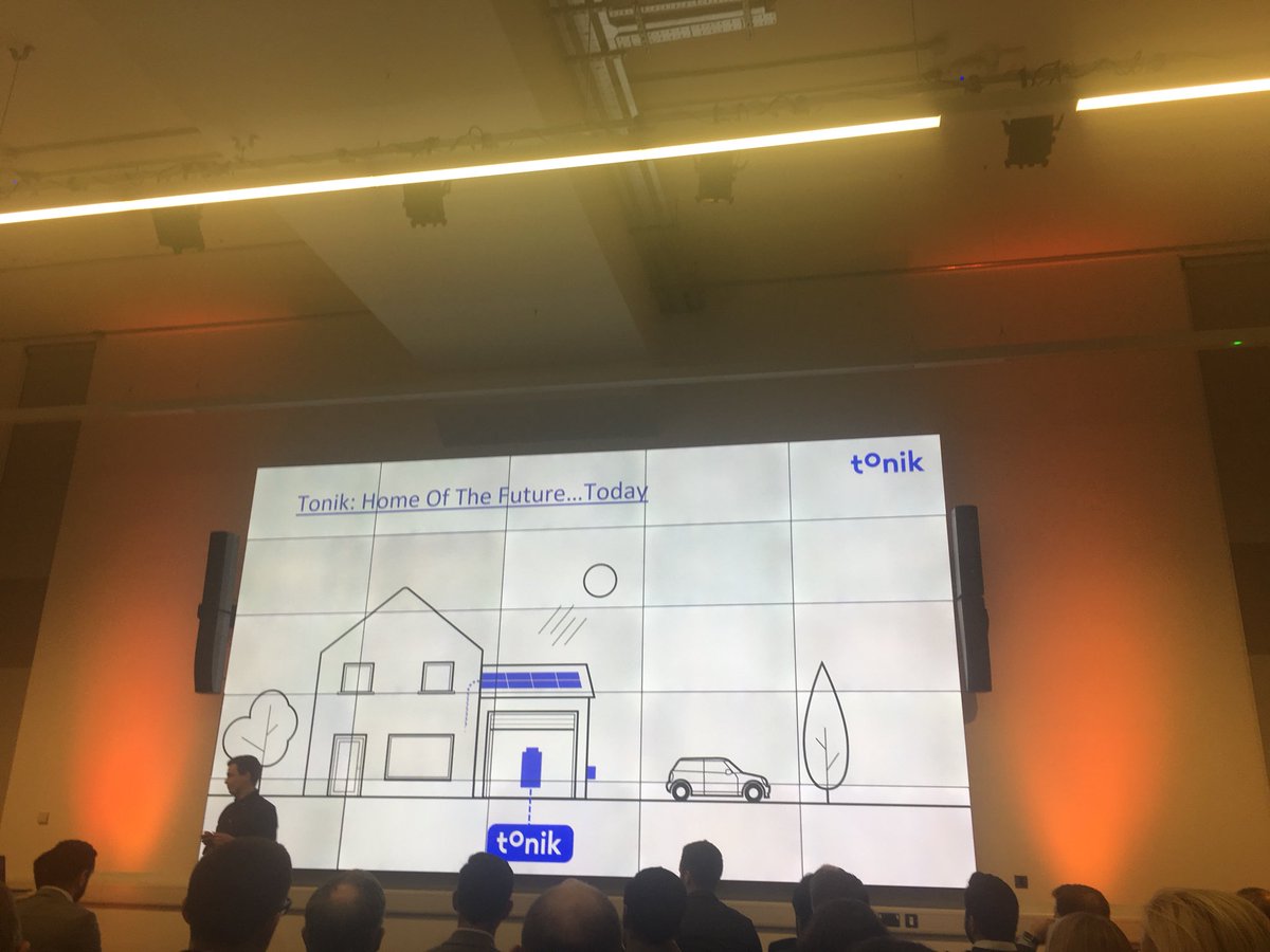 BakalisLaw's tweet photo. Last but not least, Chris @tonikenergy telling us about the future of energy #scalemidlands @PwC_UK  @PwC_Midlands  @TheBizzInn https://t.co/JUInt4c7ba