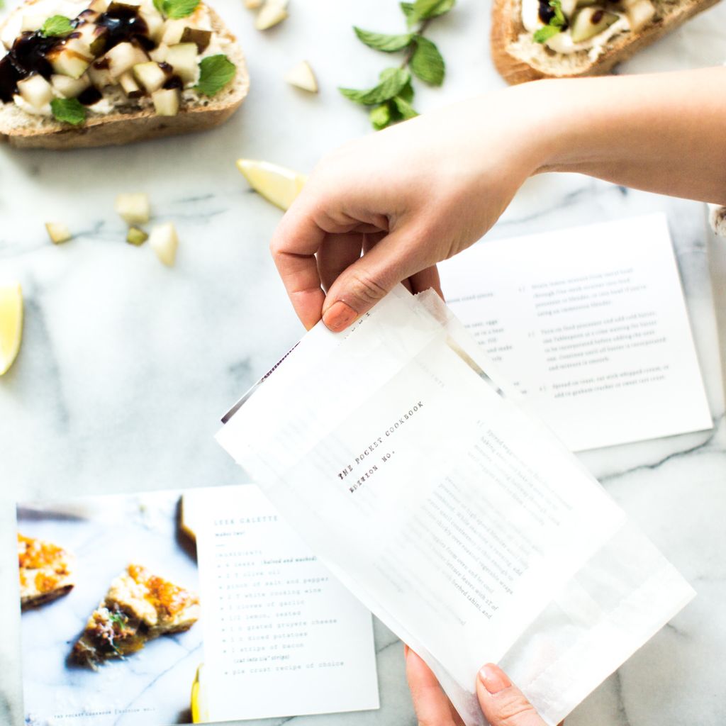 thefondlife's tweet photo. FREE SHIPPING! Since it's the season of love, we're sending some your way with free shipping on all pocket cookbook orders! Use code GALENTINES at check out.

https://t.co/NnmYokuEgy https://t.co/BRH4lrN2my