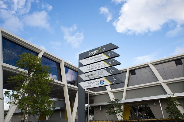 GOVERNING's tweet photo. All aboard? The uncertain future of America's first privately built railroad in decades https://t.co/FrfpcKJcPP https://t.co/ddaH3TR5rz