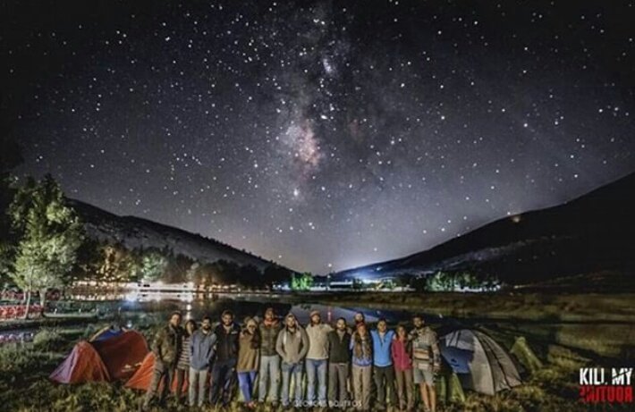 killmyroutine's tweet photo. Normal people have no idea how beautiful the darkness isโ
๐ธ: @GeorgesBoutros1 , Juliano Bassil
#KillMyRoutine #RoutineBreakers #adventureunfolds #adventure #adventurer #Friends #Dreamers #Stars #stargazing #camping #Lebanese #Lebanon #mountainlife #GoodVibesOnly #Wanderers https://t.co/SAjVXRldA2