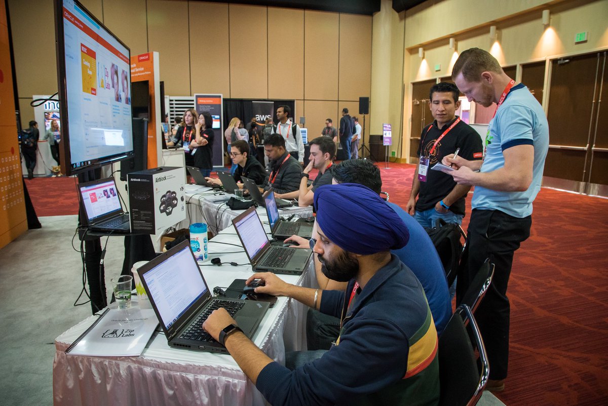 DeveloperWeek's tweet photo. Thanks to everyone who attended #DEVWEEK2018! Day 3 photos are up on Facebook - tag yourself! And, THAT'S A WRAP! https://t.co/6erz1y9Hy3 https://t.co/SVZKUHilGX