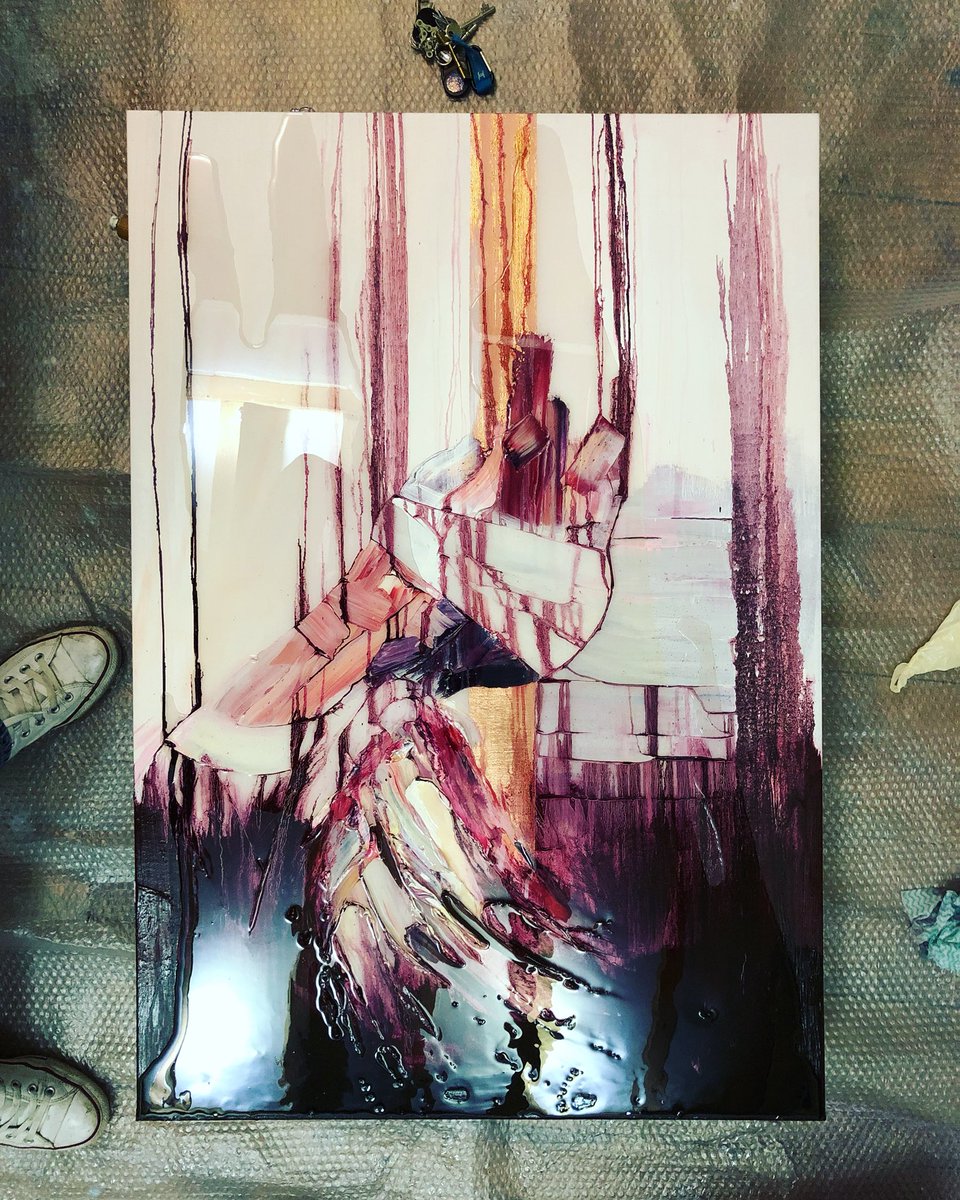 Typ01134's tweet photo. Snapping a load of my paintings tomorrow with @CosmoCheese #topfriday https://t.co/KAsy8LmXhH