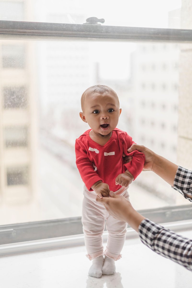 AlitzahStinson's tweet photo. Here’s the real Chief Operating Officer of The Stinson Group 😉 She makes sure all operations involve feeding her, bringing her pacifiers on demand, and holding her. In between all those things, then we can focus on real work😉🙈 #MyWorkBuddy #TheOfficeBaby #BossBabe https://t.co/zmEi8Fsorl