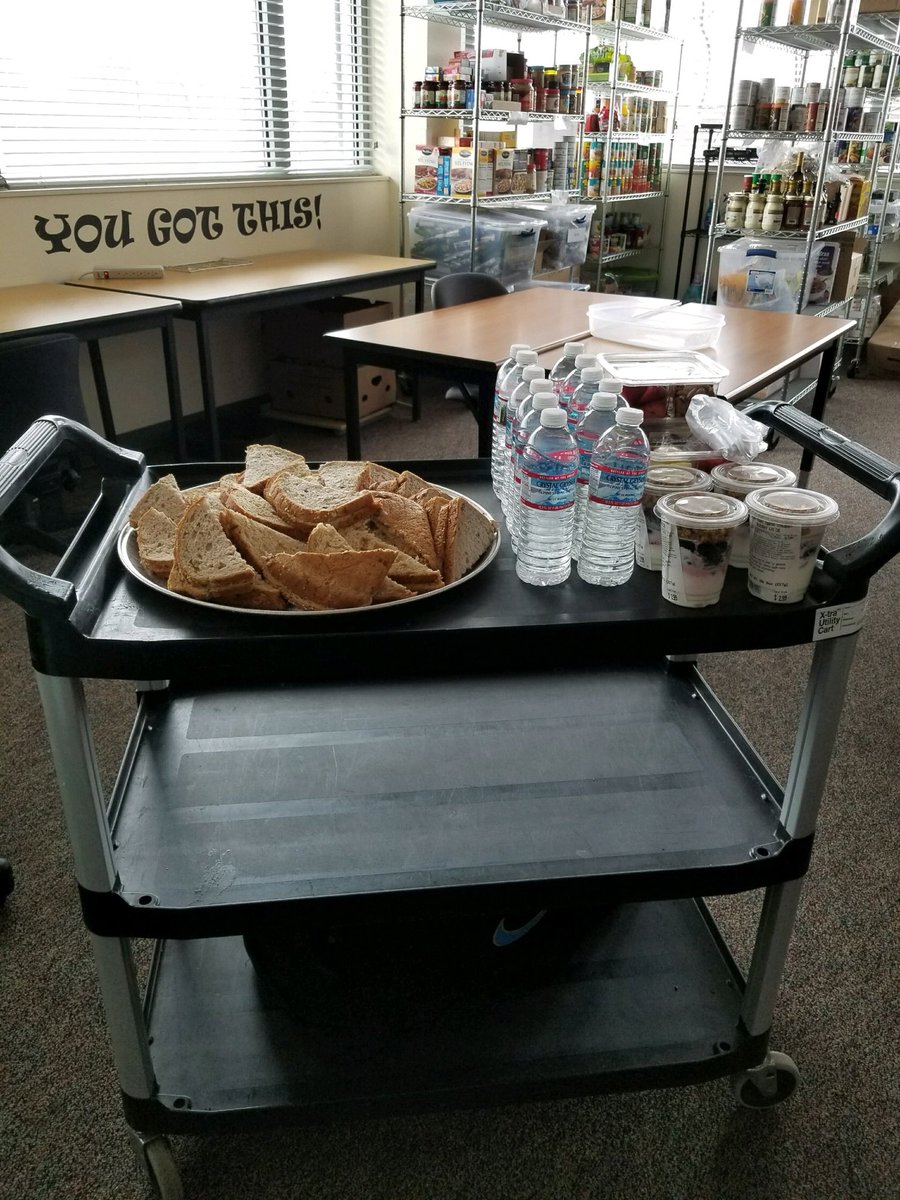 UConnectCenter's tweet photo. PB&amp; J, fruit trays &amp; yogurt parfaits for the Union Wrestlers! Getting them feed before Regionals!!!! Go Titans!!!! https://t.co/lTACOh33Lh