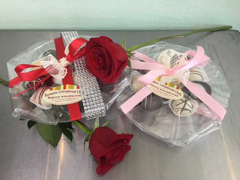 eccentricbakery's tweet photo. Sweets for your Sweetheart! #eccentricinternationalchefs #bestcakeintown #valentinesday2018 #valentinesdaygifts #ValentinesDay #ValentinesTreats https://t.co/aD3qIOPCh6
