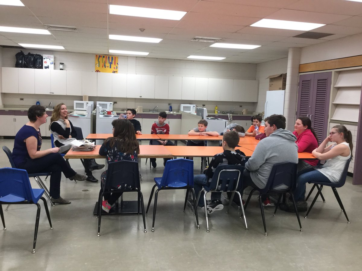 msjleesclassbci's tweet photo. Nutrition class #bodyimage #discussion https://t.co/PwakPAPGOc