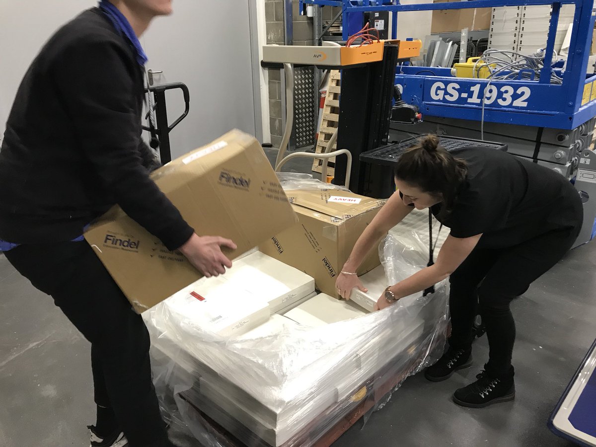 foxinclothes's tweet photo. People often ask what it’s like working in a museum learning department. Sorting, tidying and rearranging stationary after 7pm is all part of the job. I still love it and it’s still fun. It’s just not very glamorous. #museums #learningdept #workinginmuseums https://t.co/7ajprRwaNd