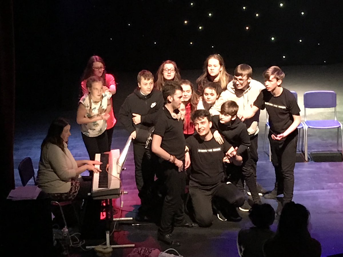 GlasgowCREATE's tweet photo. Glasgow Schools Youth Theatre Review Show hits stage of @PlatformGlasgow this Saturday at 2.30 p.m. So good to have so many new members from our Secondary Schools across our city! Looking & sounding fab!! #GSYT Lots of exciting things to come this year! Glasgow’s finest talent! https://t.co/AwiAvaelsR