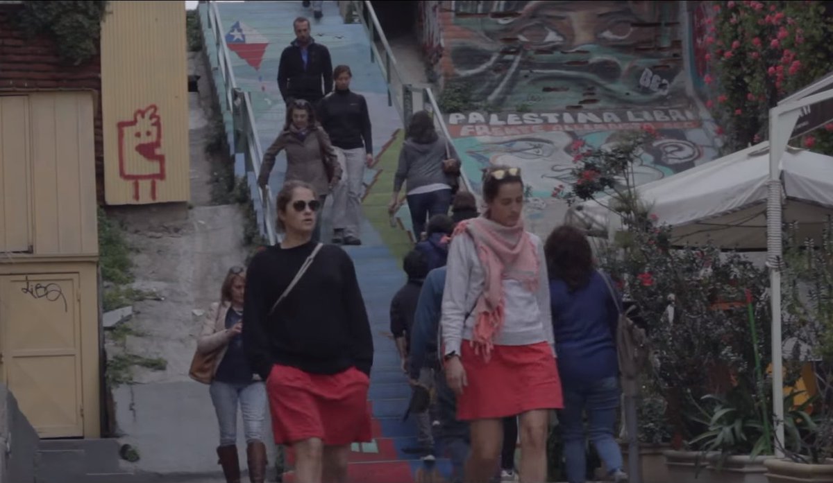 "Tercer Mundo": La canción del cantautor porteño <a href="/LuchinSalinas/">Luchín Salinas</a> que critica el “turismo patrimonial” del otrora "Puerto Principal" eldesconcierto.cl/2018/02/08/vid…