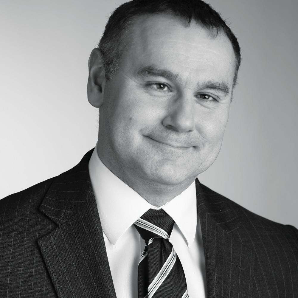 MarkHamill's tweet image. SHOUT OUT to John Williams for no particular reason other than being the greatest composer of our lifetime. You made the #StarWars movies... EPICS. Thanks for the countless memorable film scores, you big hunk o' genius! 
❤️- mh 
#Gr8ful