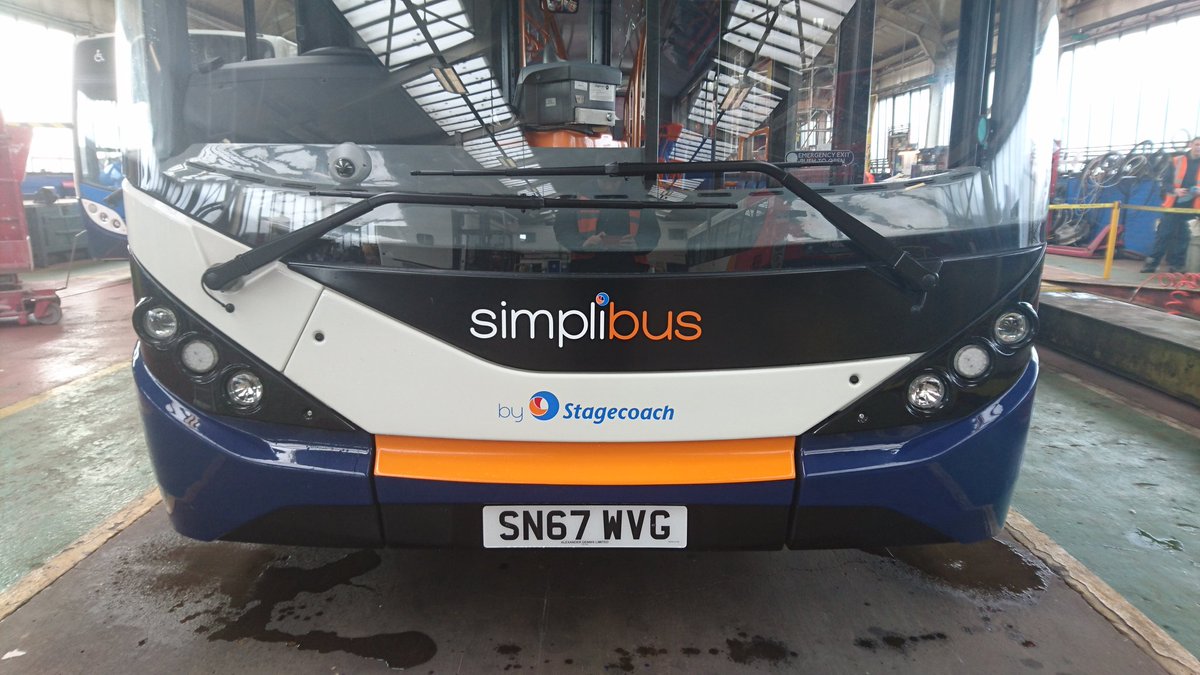 Elite4Signs's tweet photo. A busy day finishing off #simplibus fleet in #Lincoln for @StagecoachEMid using @Metamarkuk #vehicle #bus #graphics #stagecoach https://t.co/75Qtgc66lo