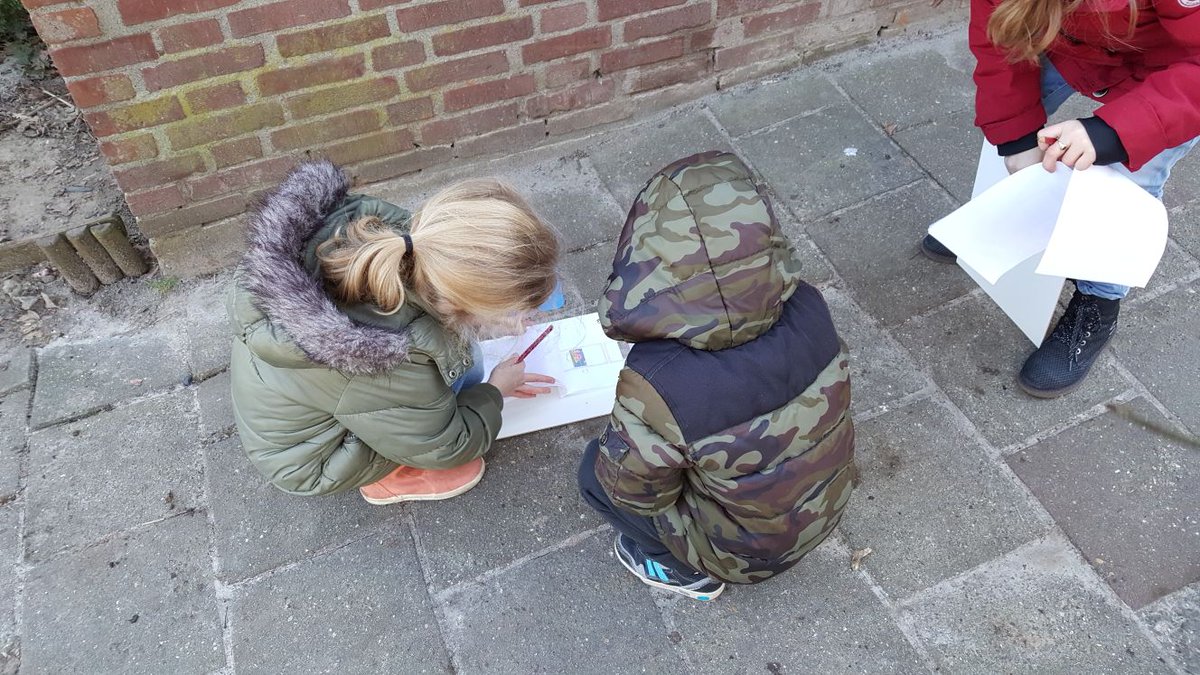 opdewieken's tweet photo. Groep 1/2a en 1/2b deed vandaag een speurtocht    naar  het ondeugende cijfertje! https://t.co/e92LrlZrws