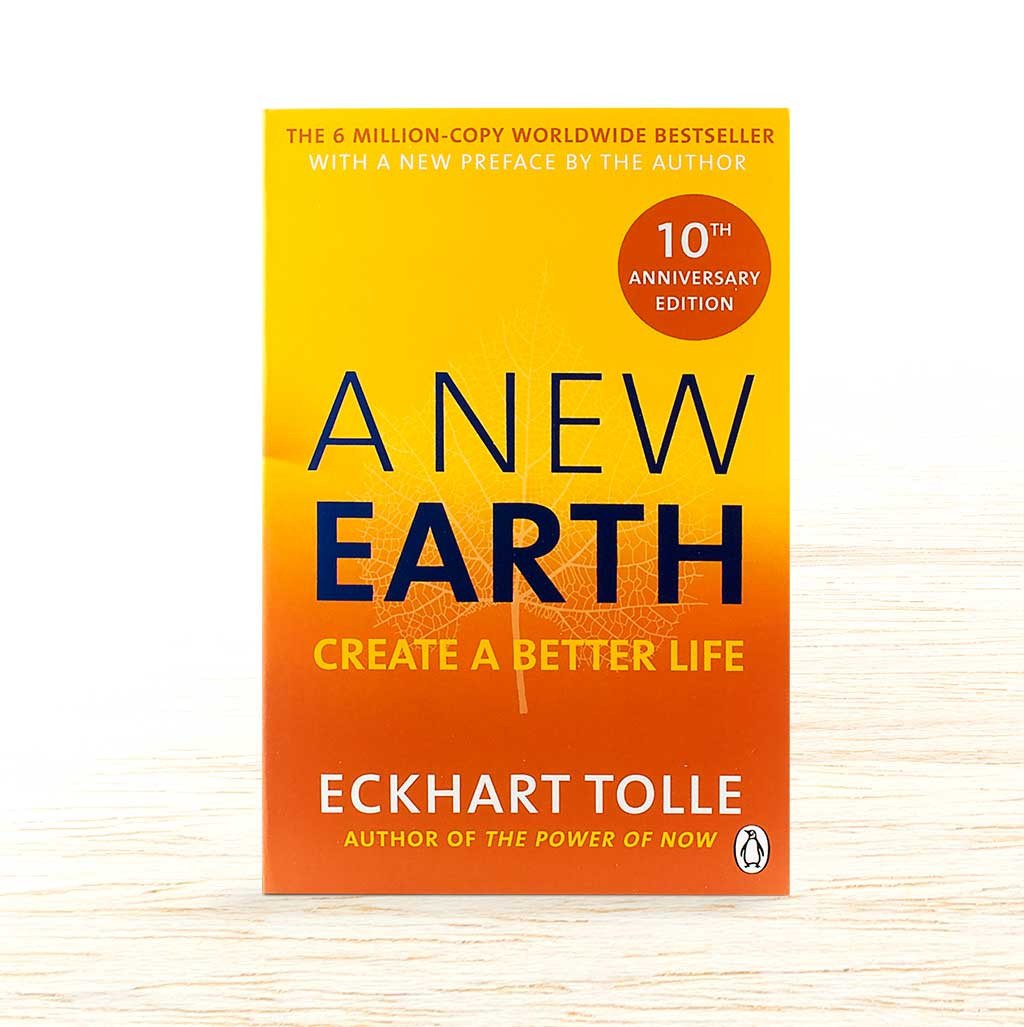 THE 1ST 2018 BOOK PICK IS IN! therealurbanclassy.com/1st-2018-book-…