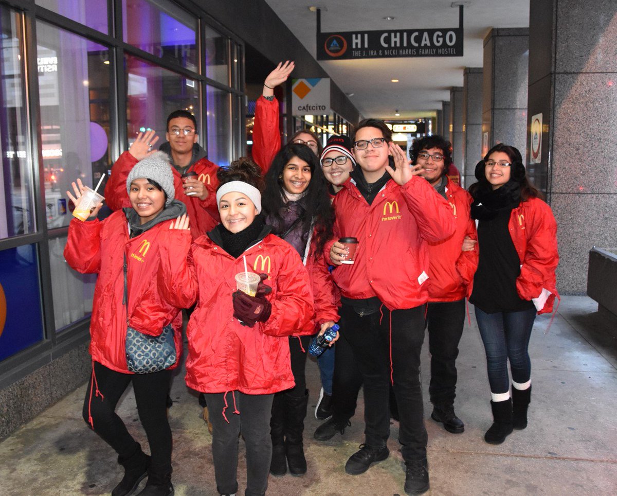 One of the key ingredients for a successful parade is volunteers! Learn more about how you can #volunteer for the 2018 Chicago Thanksgiving Parade here: goo.gl/YH7jHK