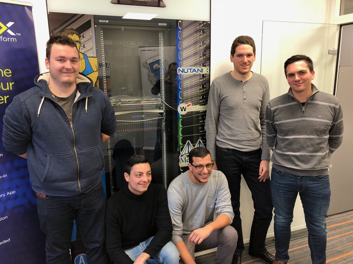 AVA6_IT's tweet photo. Nutanix intègre le carré des leaders dans le tout premier Magic Quadrant des infrastructures hyperconvergées du Gartner. 

Le leader de l’hyperconvergence en 2018 ! Aurions-nous fait les bons choix… Sans aucun doute ! AVA6 leader des intégrateurs de l’hyperconvergence ! https://t.co/zN07GUaYv8