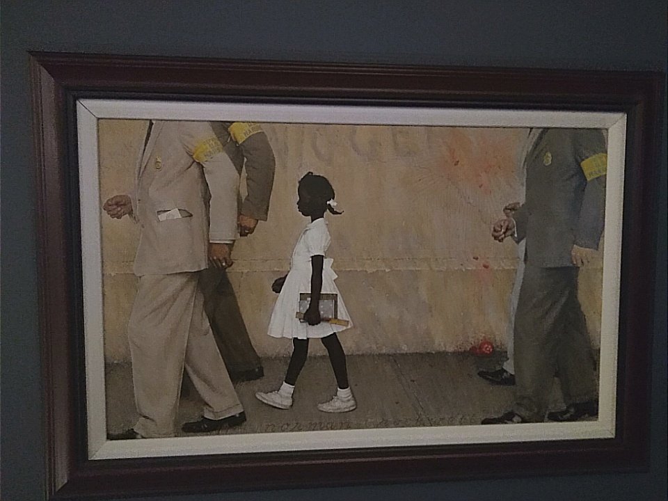 00Kirikage00's tweet photo. @CommHistX I went to the Civil Rights museum and this picture moved me. It's young activist Rudy Bridges being the first black student to desegregate a southern elementary school. How easy it is to forget the many courageous people who paved a way for your freedoms! #CCHSDSU https://t.co/24AU69DnlV