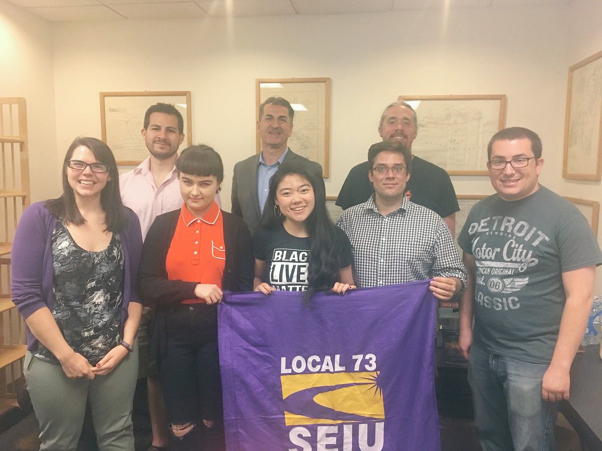 yiraaann's tweet photo. Over the summer, our #BargainingTeam eagerly met several times to discuss the contract we would be negotiating with the #LoyolaChicago administration. We wanted to hit the ground running! We couldnโt wait to work toward a #LoyolaForUs! https://t.co/qKjNPnIcKw