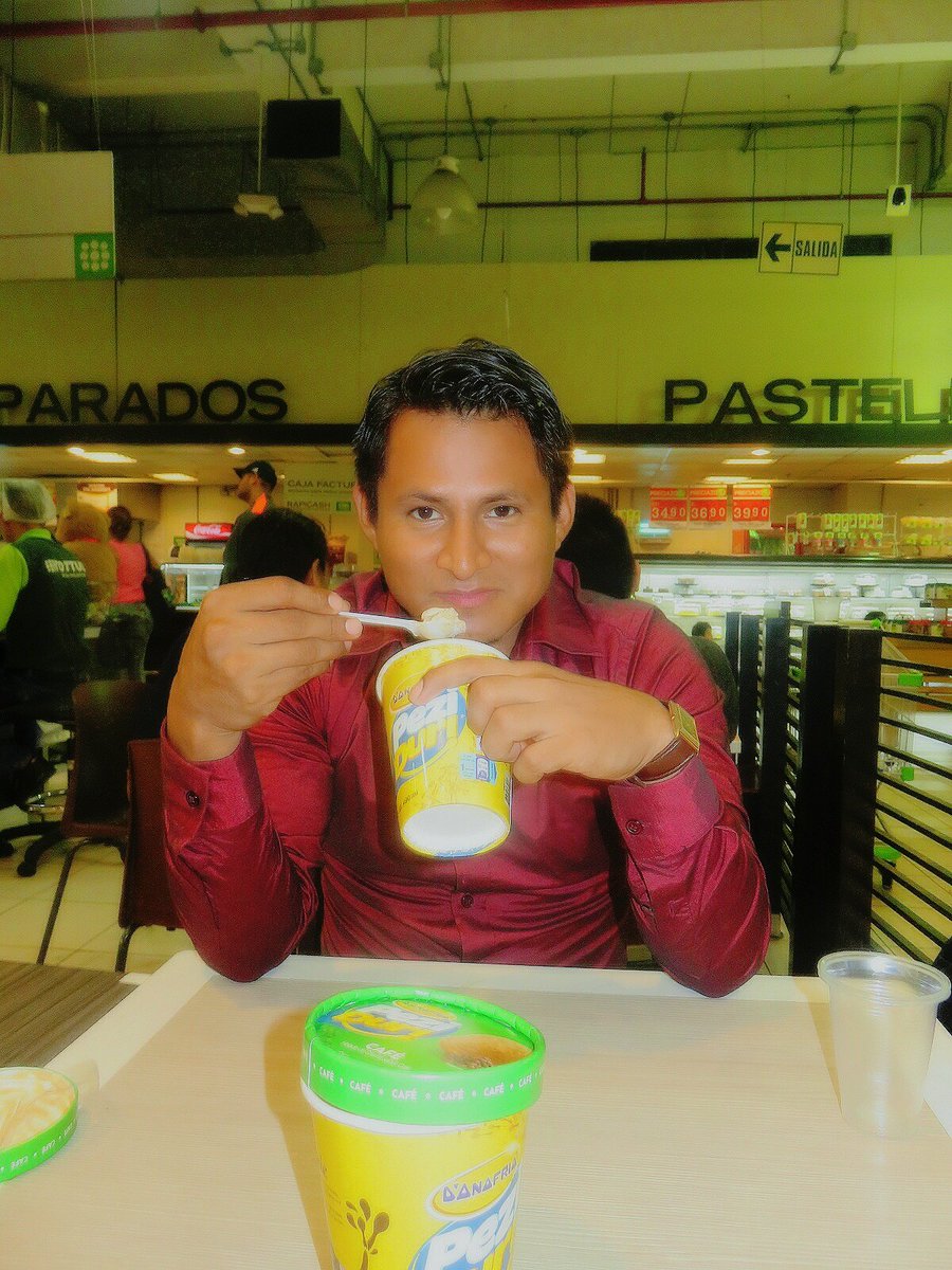 CondorAtaucusi's tweet photo. Aprovechando las vacaciones https://t.co/HY6D71Tf2Z