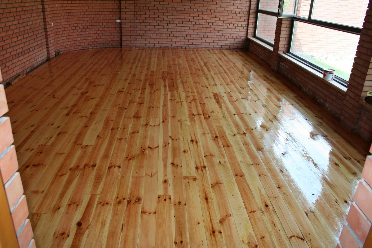 paintcity_ca's tweet photo. Wooden floor: painting or varnishing?
https://t.co/p3gHeY6ALh
#paintingcompany #paint #painting #residential #paintingservices #freepaintestimate #vancouver #vancity #coquitlam #burnaby #whistler #paintcity https://t.co/CcCK0AFLXC