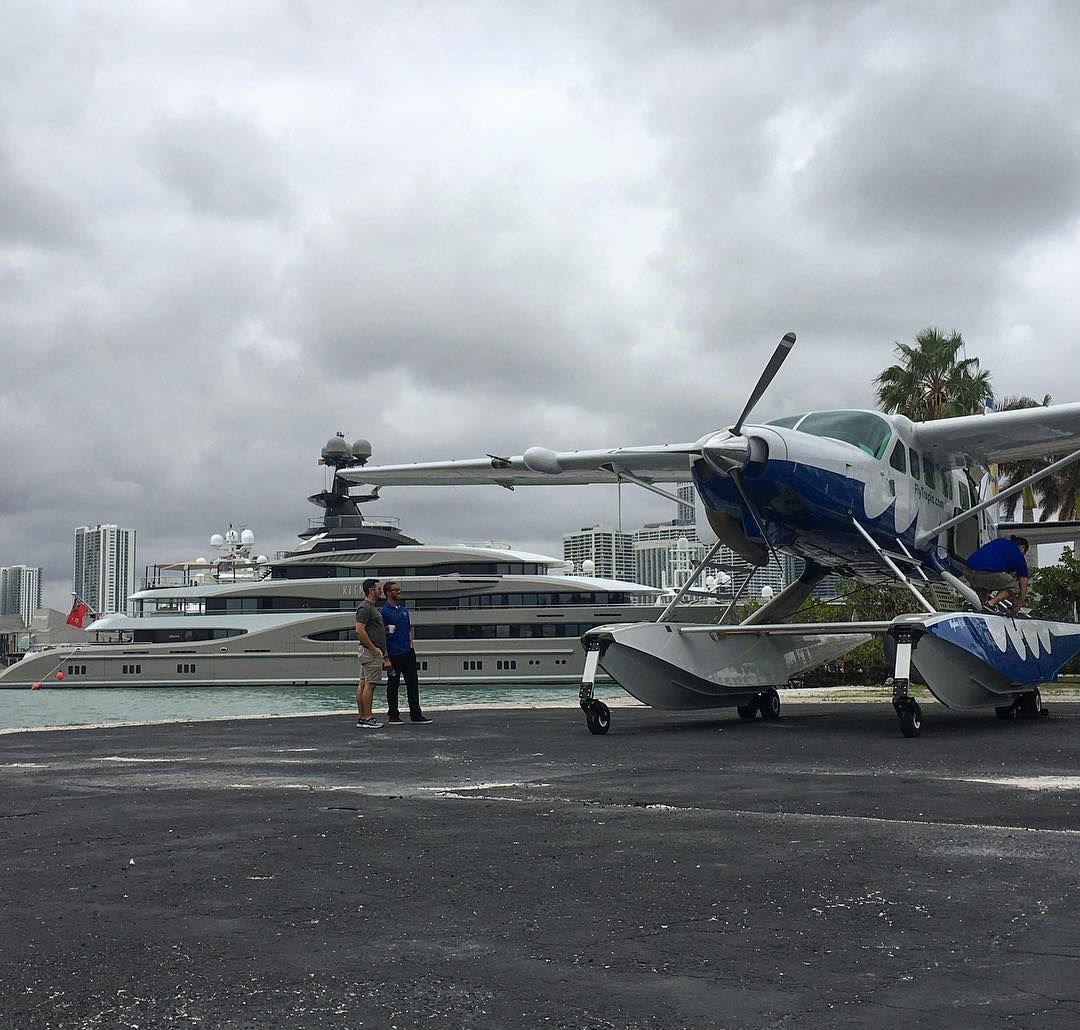 Playing outside again today, with the Caravan amphib - a quick lunch stop at the Miami Seaplane base.

🔎 Discover Miami Beach &amp; beyond --&gt; bit.ly/2EQN7lV

📍 Get FREE business listing --&gt; bit.ly/2EQLAwn

📷:: #deonmitton <a href="/flytropic/">Tropic Ocean Airways</a> #fly #travel #MiamiBeach