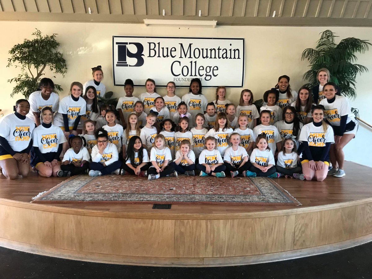 BMCCHEER's tweet photo. We had a GREAT Mini Camp this week! Already looking forward to next year! #bmccheer https://t.co/ygxzmEQBRf