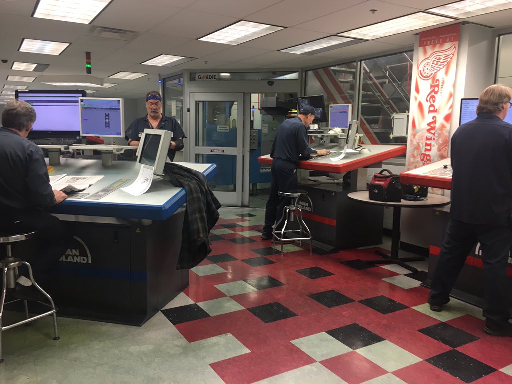 Allie_Elisabeth's tweet image. Papers are literally being hand pulled and checked for continuity.