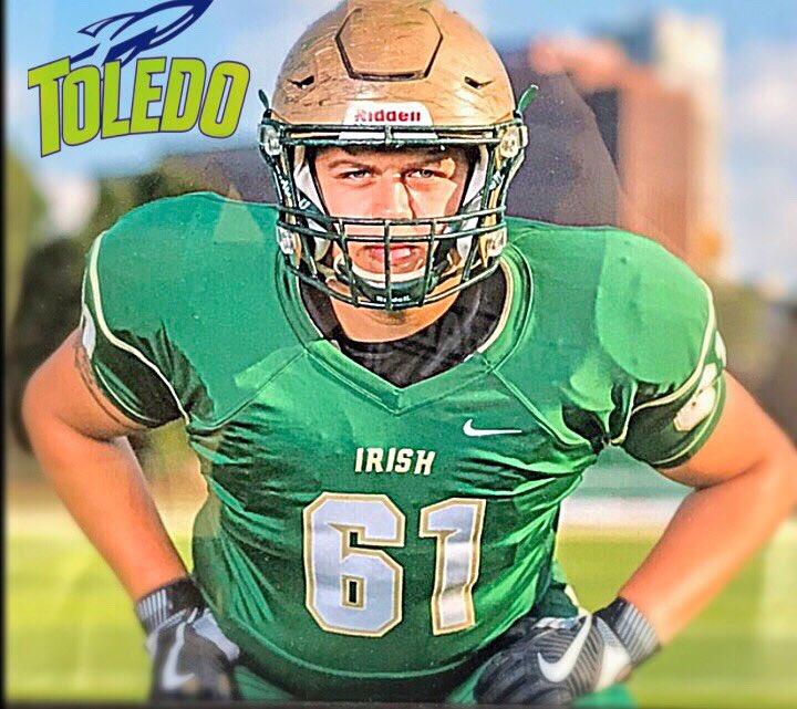 Big_Erv67's tweet photo. I have been dreaming of being able to play college football for years. Now that opportunity is here! Excited to be a Rocket! 🚀 #launch18 #liftoff https://t.co/oeyxDk6mer