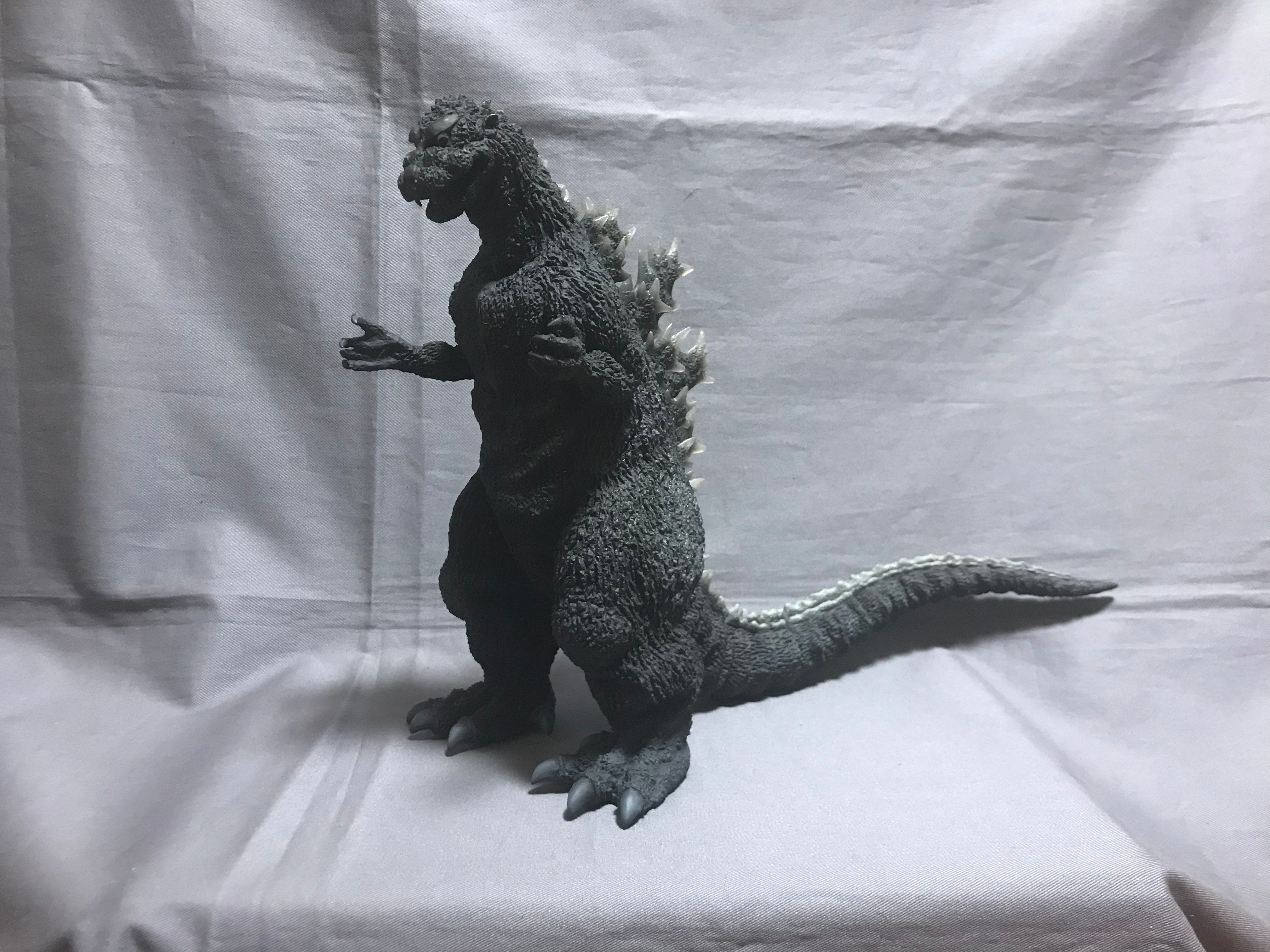 酒井ゆうじ造形コレクション ゴジラ(1954) 怪獣王 ゴジラ 発光Ver.-