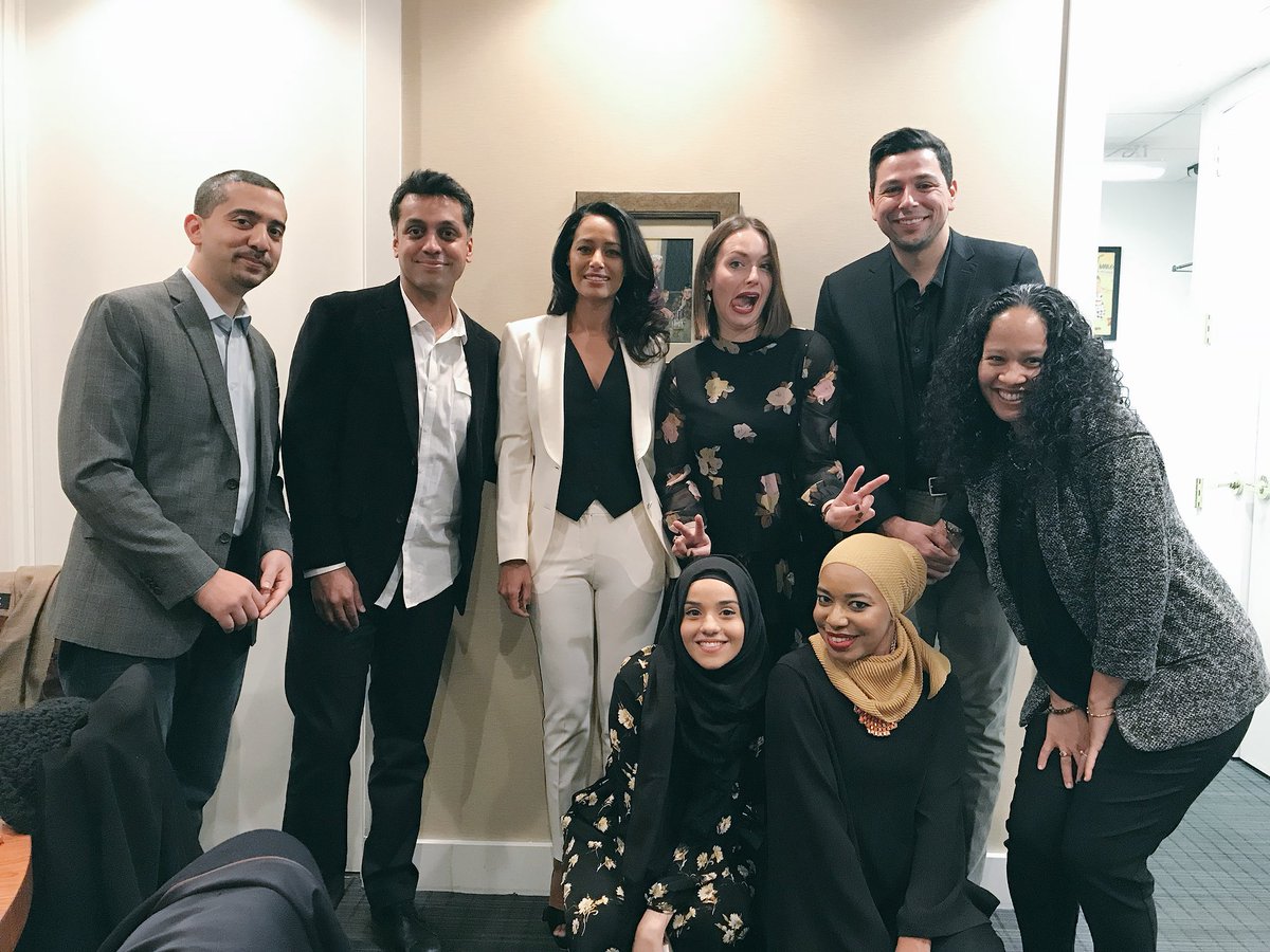 Of course @juliaioffe would be the one giving me & @mmbilal bunny ears. S/O to the amazing panel for doing their thing tonight! @mehdirhasan @AymanM @rulajebreal & to @WajahatAli for being yet another amazing moderator & @ClarisseRS @Firdalish — y’all are amazing! #MuslimsinMedia