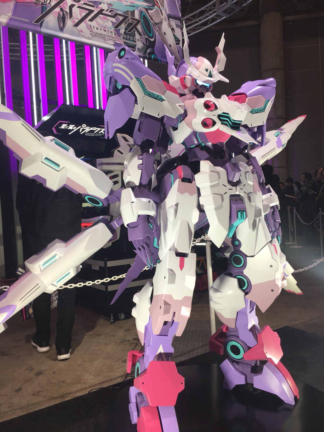 「星と翼のパラドクス」 on Twitter "【星翼(ほしつば)】なんと…会場にソリディアの立像が降り立ちました