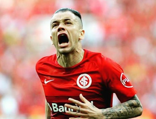 _PraSempreInter's tweet photo. RESPEITE ESTE HOMEM! https://t.co/oFTOysM3hS