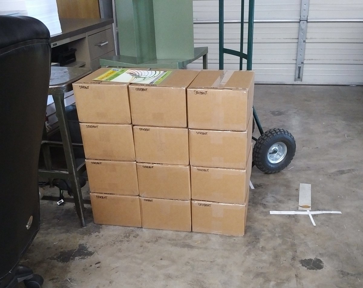HVCBooks's tweet image. One shipment went out today and part of the next shipment is boxed and waiting for its turn.

#bindery #books #bookbinding #bookbinders