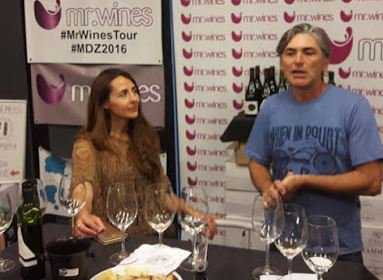 comparto la última nota que subí al blog/ espero que guste! mrwines.blogspot.com.ar/2018/02/la-bus…