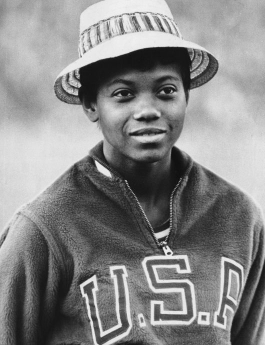 justgirlproject's tweet photo. Wlima Rudolph is a true survivor and American sporting hero. Despite having suffered from polio and a range of other life-threatening sicknesses, she became a triple Olympic gold medal winner in track and field. #BlackHistoryMonth #justgirlproject ❤️️ ❤️️ https://t.co/1ylCgNduOE